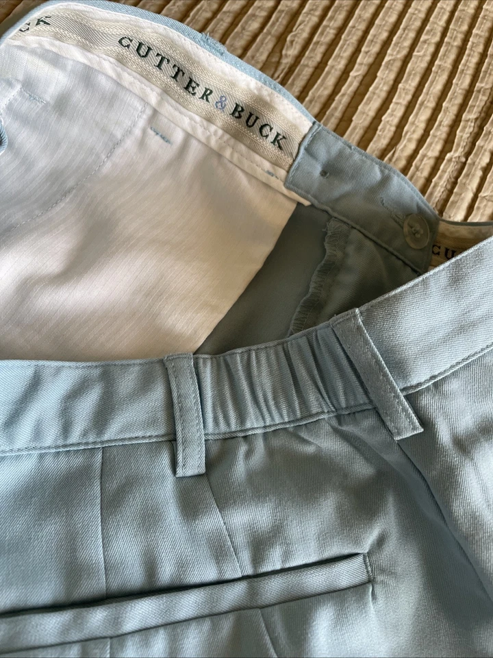 Vintage CUTTER & BUCK Baby Blue High Rise Tailored Relaxed Lightweight Shorts 6 - Image 4 of 4