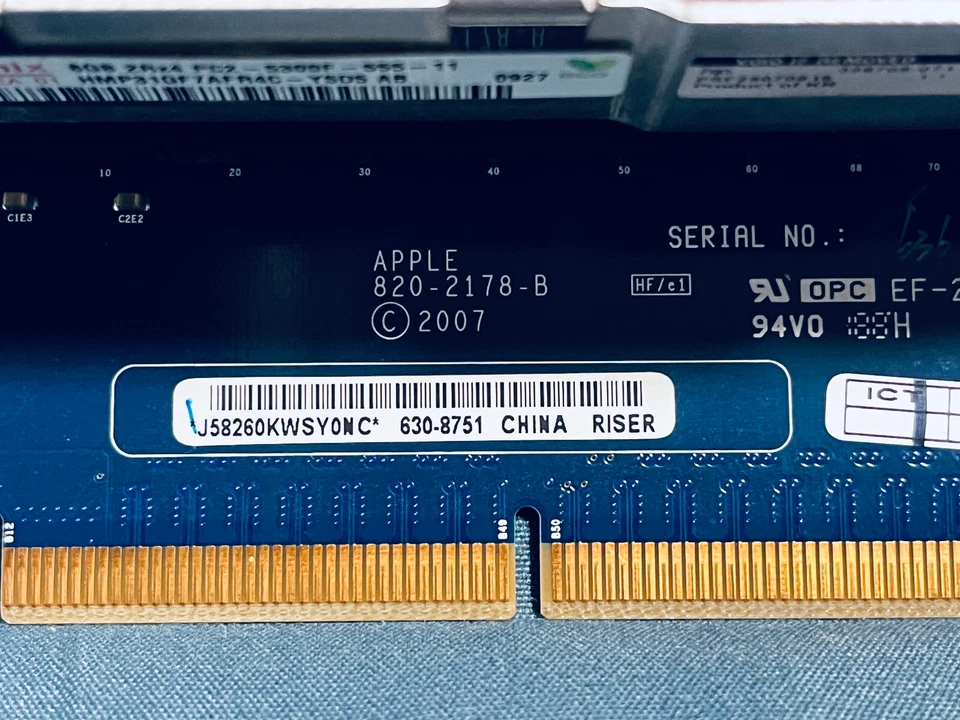 APPLE MAC PRO MEMORY RISERS X2 AND 64 GB RAM MODULES - Image 3 of 4