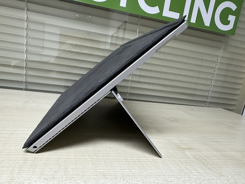 Microsoft Surface Pro 4 i5-6300U 12.3" 2.50GHz 8GB RAM 256GB SSD Windows 10 pro - Picture 12 of 20