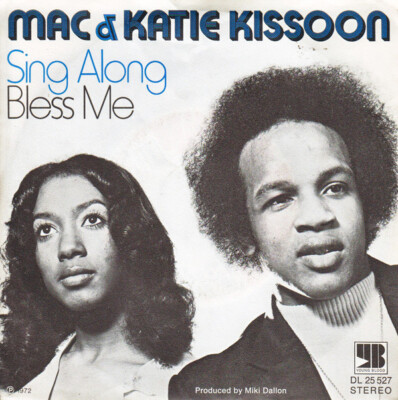 Mac & Katie Kissoon* Sing Along / Bless Me 7'' Vinyl Schallplatte 77114