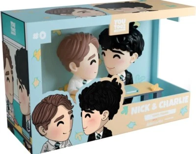 Youtooz * Heartstopper * Nick and Charlie * Vinyl Figures * NEW