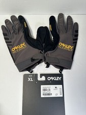 Oakley Switchback MTB Glove Black/Forged Iron Gloves Bike MTB/Cycling XL