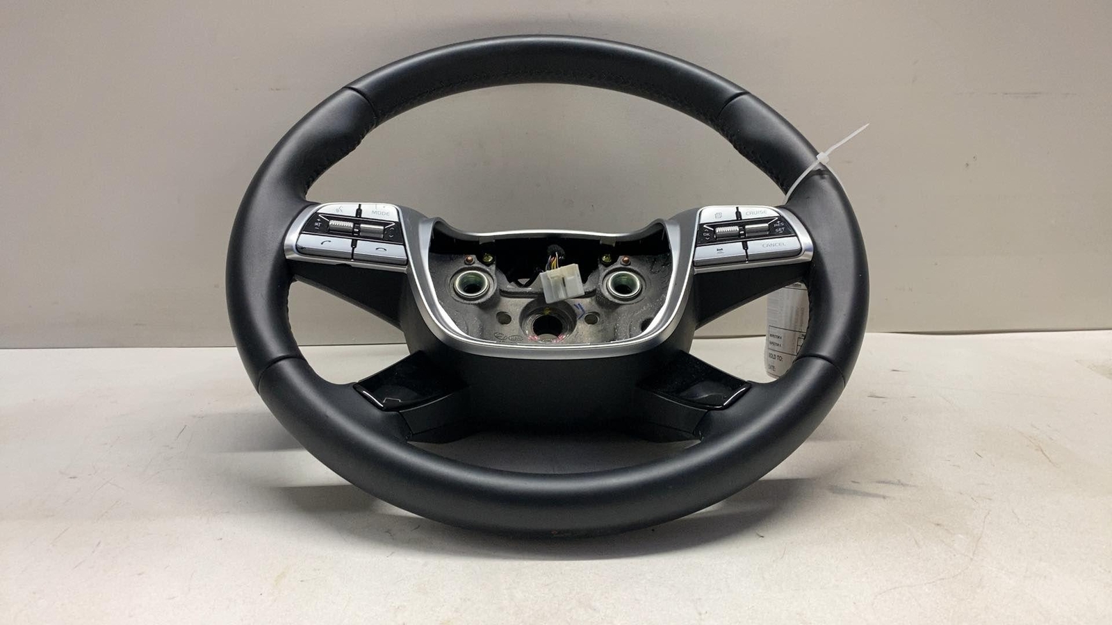 20 21 22 KIA TELLURIDE SX HEATED STEERING WHEEL COMPLETE W SWITCHES