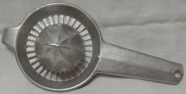 Vintage ALUMINUM FOLEY Handheld Reamer 3.75” DIAMETER 8” LONG