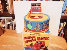 NICE VINTAGE YONE TIN & PLASTIC WIND UP MAGIC MOUSE BANK  WITH BOX