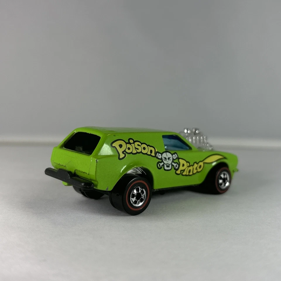 风火轮 Green Poison Pinto 1976 Redline 塑料底座非常好 — 第 3/4 张图片