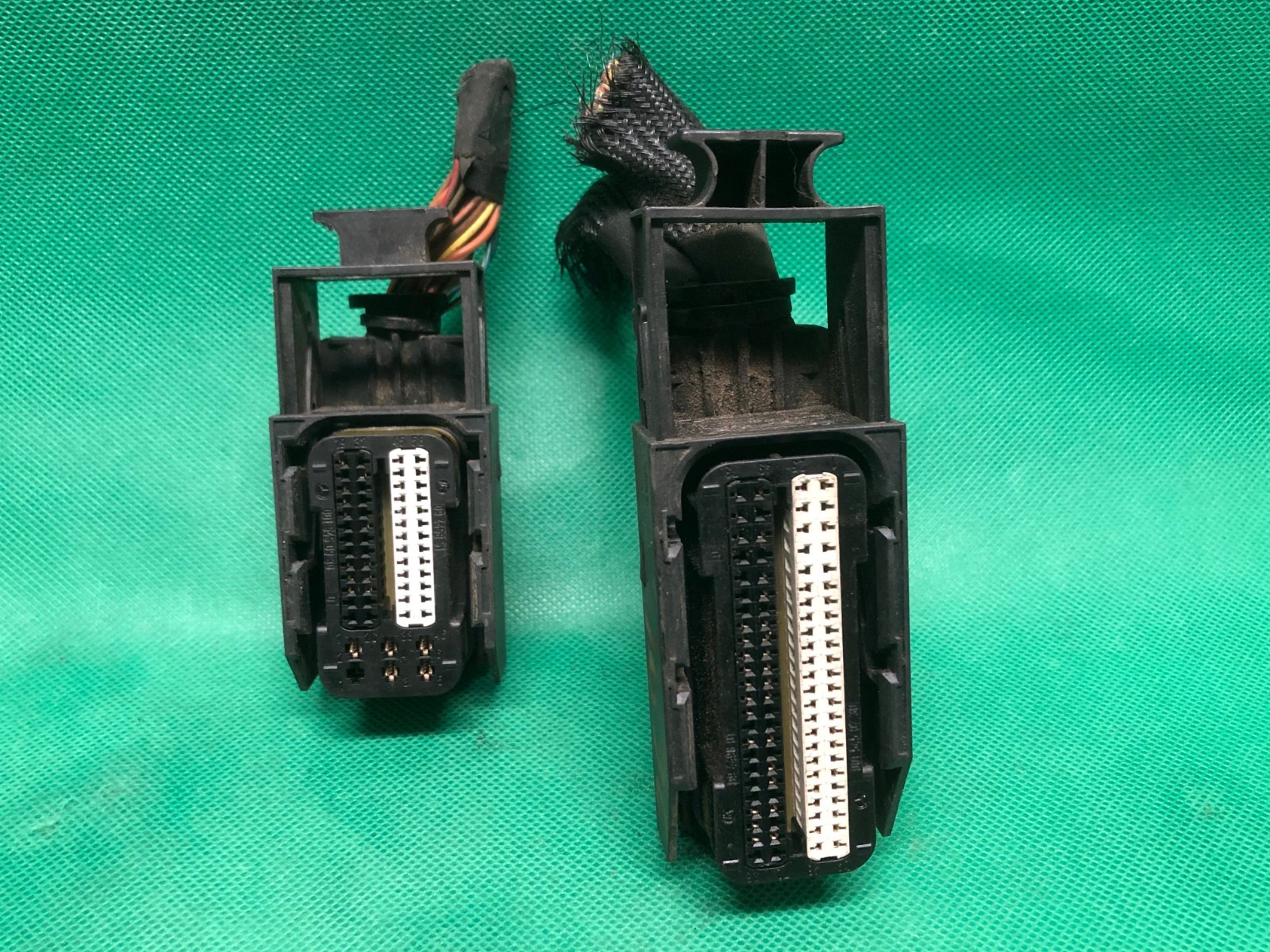 WIRING HARNESS PLUG CONNECTOR 06-10 MERCEDES BENZ ECM ECU PCM BOSCH A2721532691