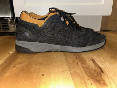 Carhartt Work Shoes CMD3060 Black Men's Size 15 Non Steel Toe Slip Resistant