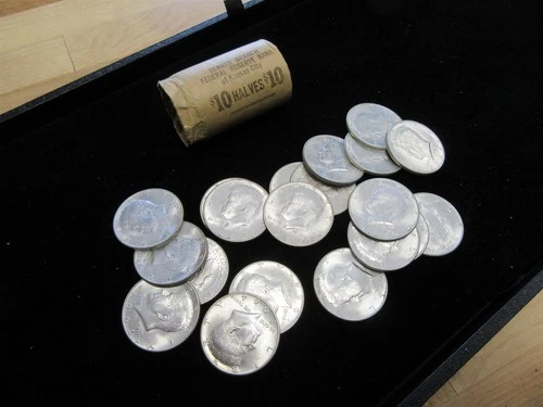 ROLL 90% SILVER KENNEDY HALF DOLLARS ORIGINAL UNCIRCULATED BU COINS $10 FACE NR!