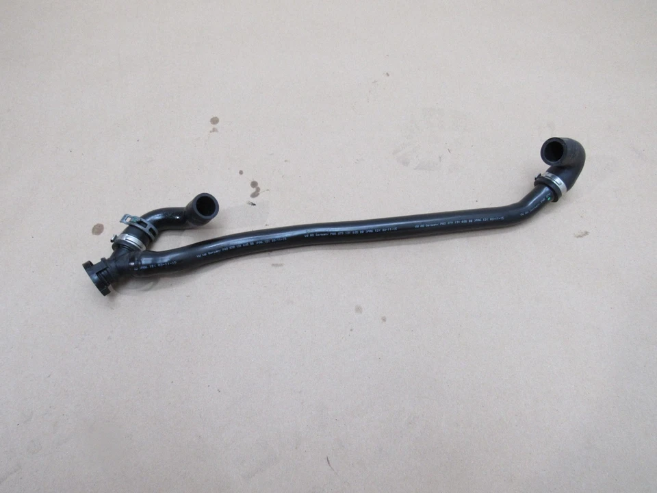 Manguera de válvula combinada Audi RS7 C7 2016 4,0 L EGR 12-18 * Foto 3 de 4