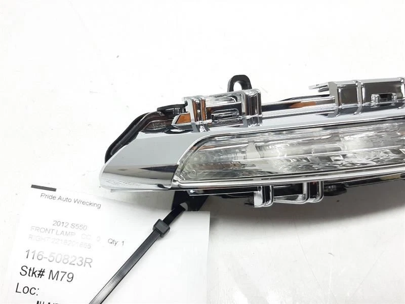 Faro antiniebla derecho LED DRL 2218201856 MERCEDES 221 S550 CL550 2011-2013 Foto 4 de 4