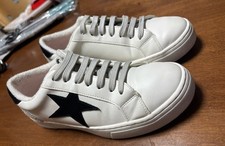 Steve Madden Rezume Womens White Black Star Lace Up Low Top Sneakers Shoes Size7
