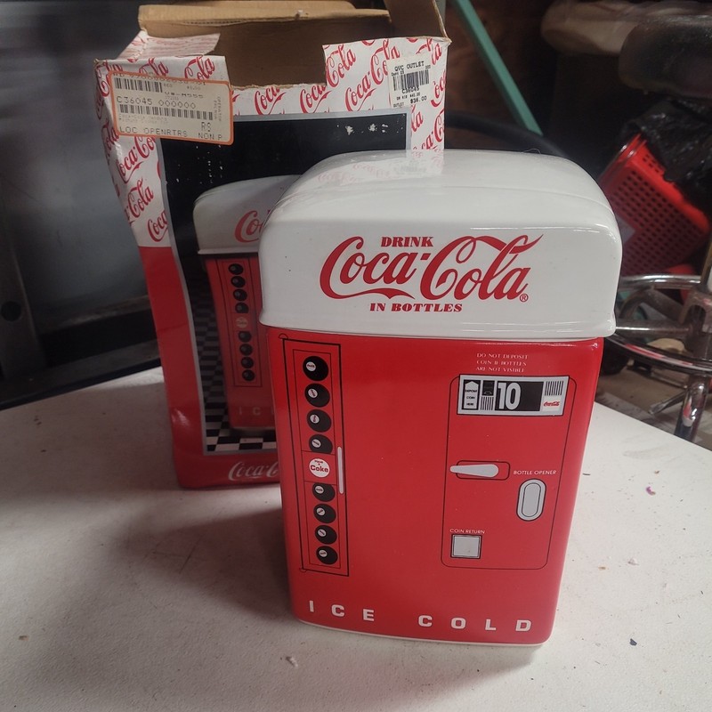 Vtg 1995 Coca-Cola Coke Vending Machine Cookie Jar In Box Enesco MIB