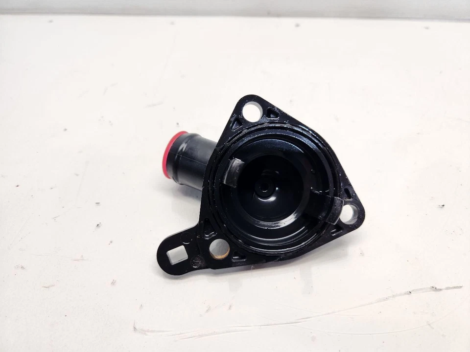 Honda CR-V 2005 (2,4 L/EX) carcasa termostato  Foto 4 de 4