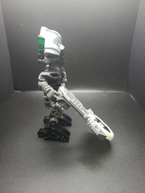 LEGO Bionicle 8609 Tehutti Matoran of Metru Nui Complete Figure with Disk