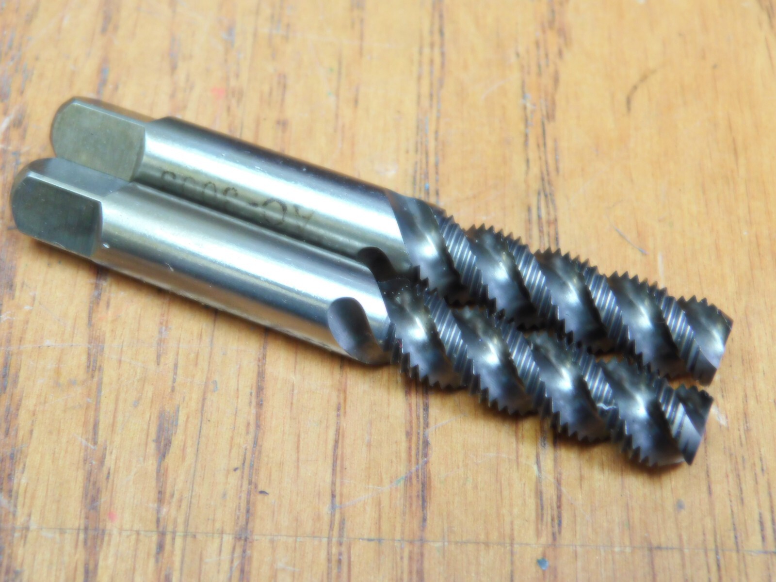 2 HeliCoil 5/1624 NF GH5 Spiral Flute STI HSS Plug Taps 3 Flute for