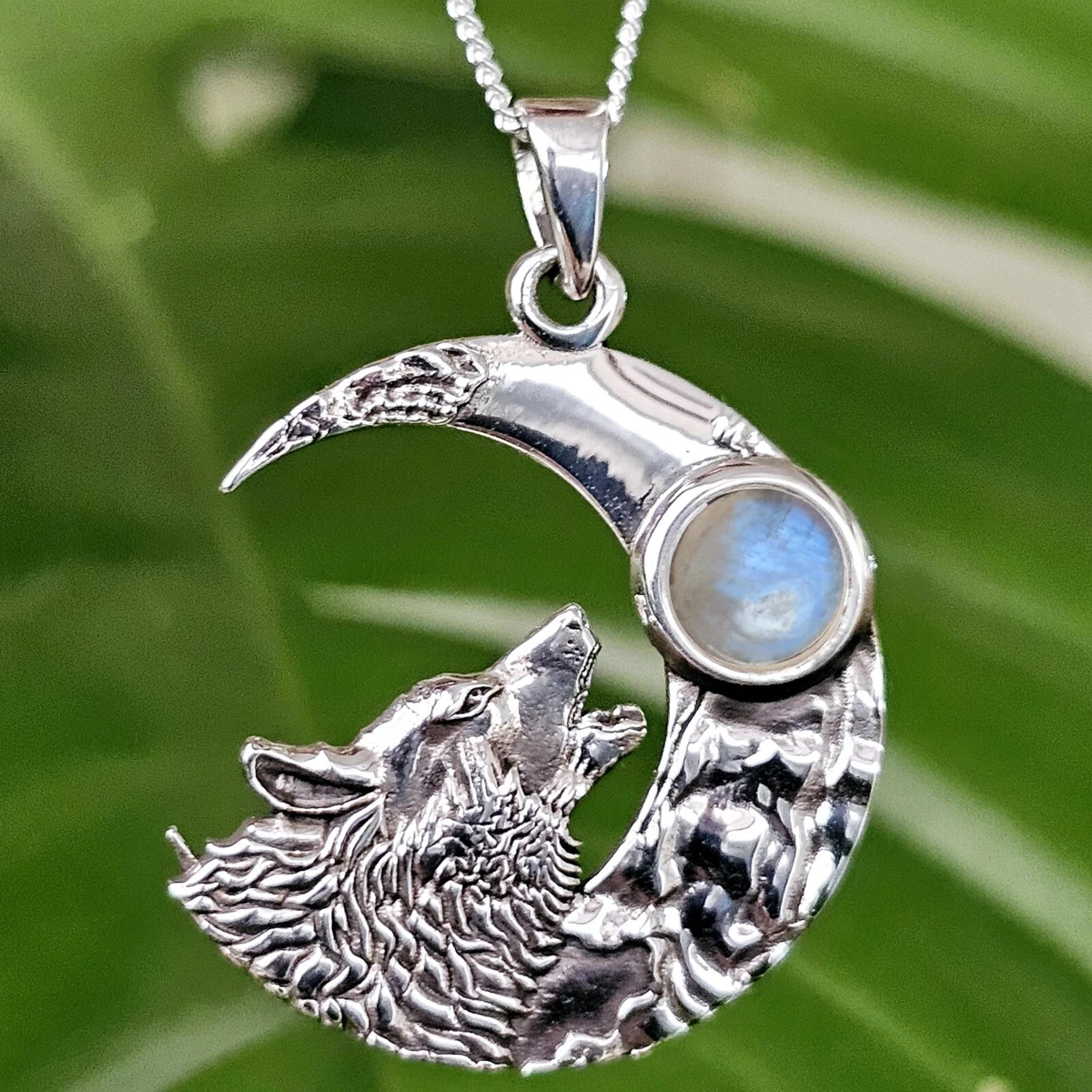 Wolf moonstone sales necklace