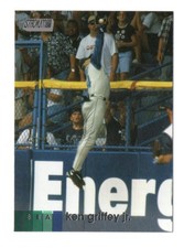 Top 10 Major League Baseball Fathers and Sons  19
