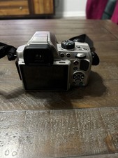 Pentax X X5 X-5 Digital Camera w. 26x Optical Zoom lens silver