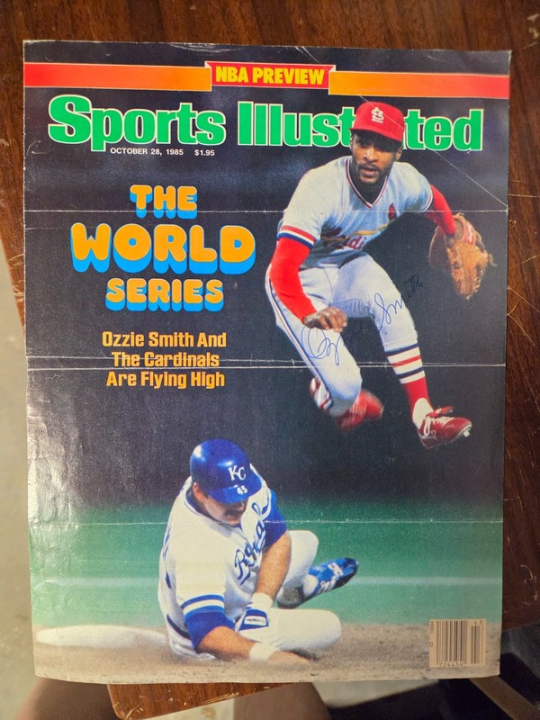 Ozzie Smith Signed Sports Illustrated 10/28/85