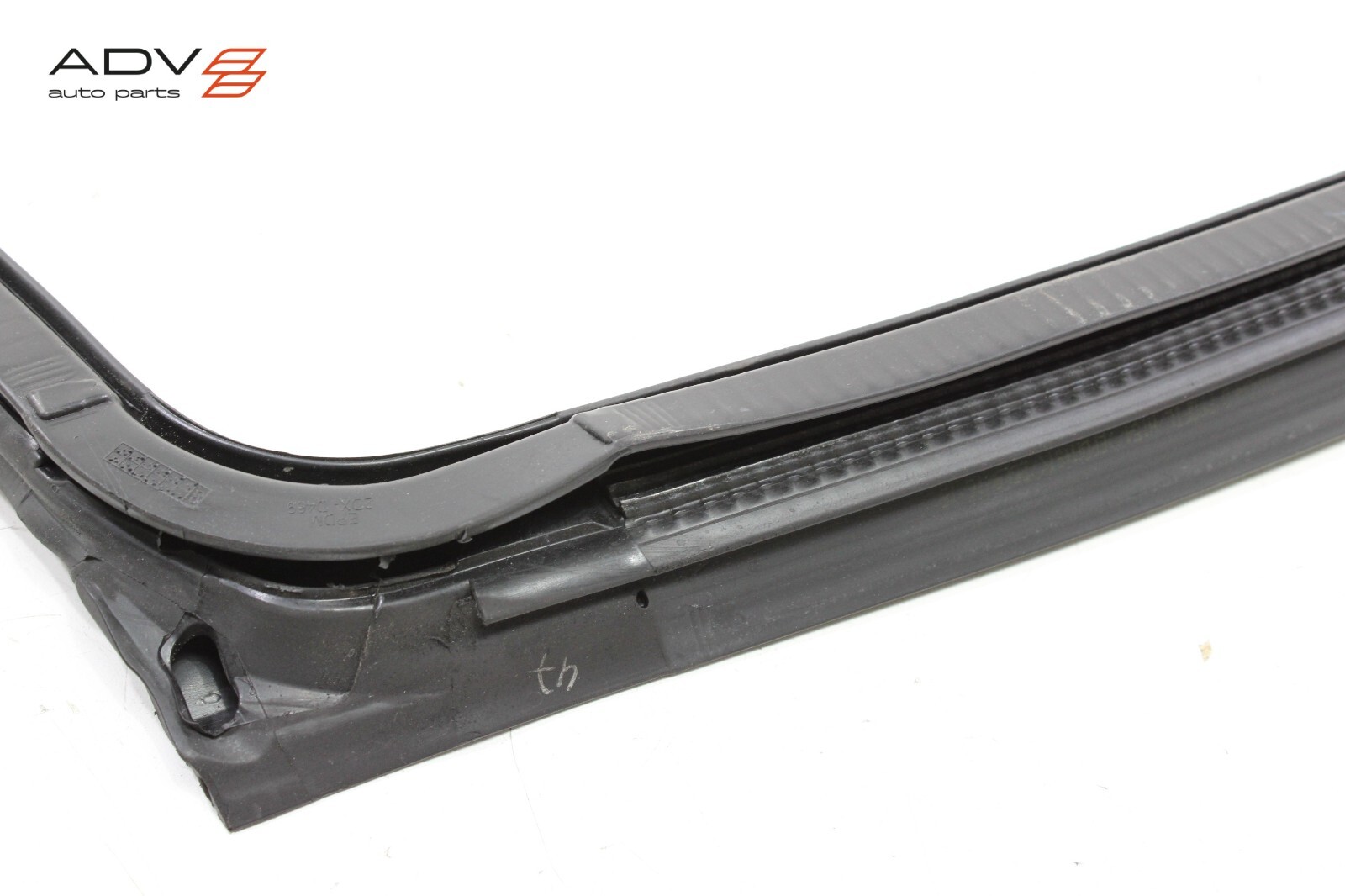 Maserati Levante 2017-2020 Rear Right Door side seal P/N 13602