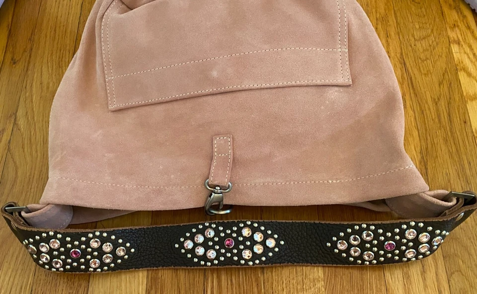 NUEVO (DEFECTOS TYLIE MALIBU -Bolso de Mano Hobo - Gamuza Rosa/Rosa-Cristal Tachonado Hombro Foto 2 de 4