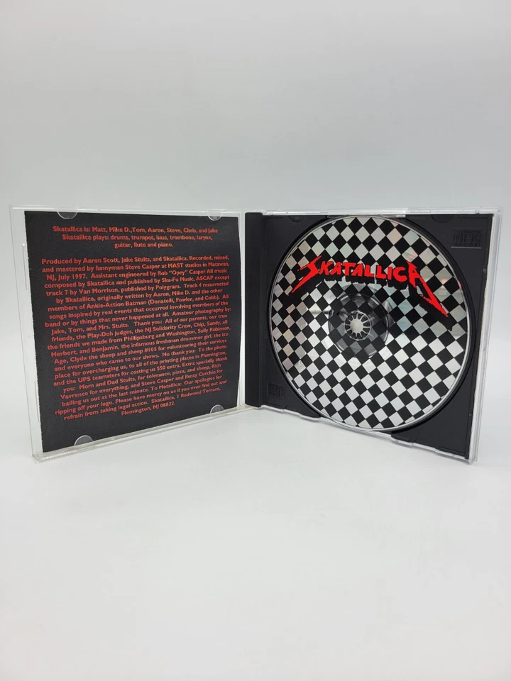 Skatallica - S/T CD 1997 RARE Tested - Imagem 4 de 4