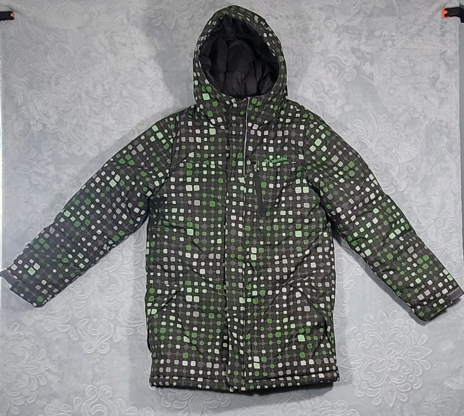 Columbia Omni Heat Youth Size L Winter Jacket Ski Coat Cube Pattern Full Zip