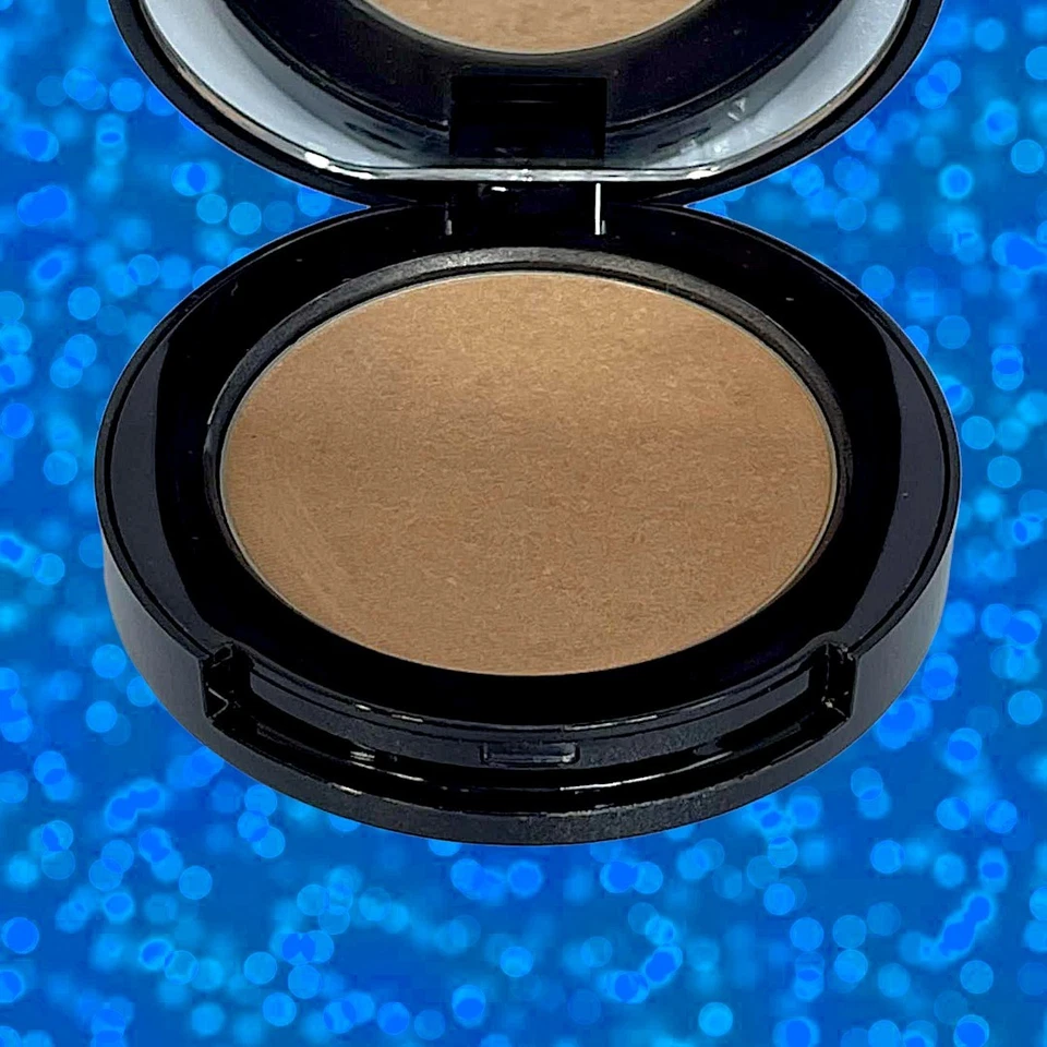 Estée Lauder Bronze Goddess Powder Bronzer | 01 Light | net wt .19oz / 5.4g NWOT - Image 4 of 4