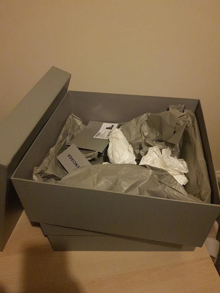 Balenciaga empty shoe best sale box