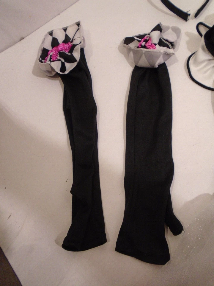 Halloween Circus Harlequin Jester Clown Girls teen 12/14 Black White Dress Hat - Image 4 of 4