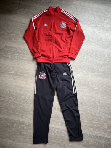 Fc Bayern Trainingsanzug Adidas Zweiteiler Jogginghose Jacke FCB Adidas Gr. M  - Afbeelding 1 van 16