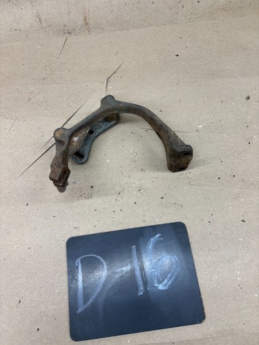 1962 1961 62 61 1963 64 65 CADILLAC 390 AC COMPRESSOR MOUNT BRACKET 1477787 V8