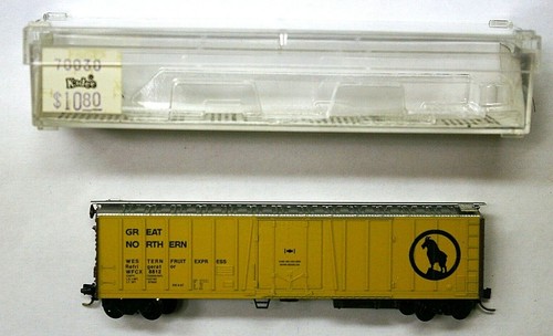 Coche refrigerador mecánico MTL Micro-Trains 70030 Great Northern GN 8812 | Zustand: New