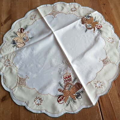 Mitteldecke rund 60 cm Durchmesser, bestickt