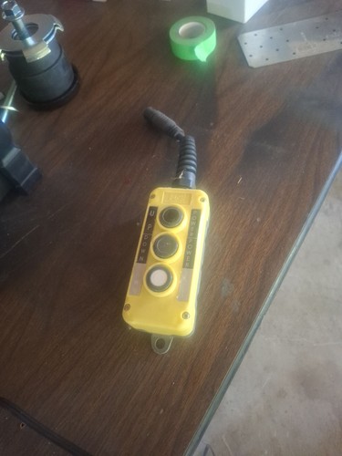 KTI 3-Button Dump Trailer Control: Power Up/Down