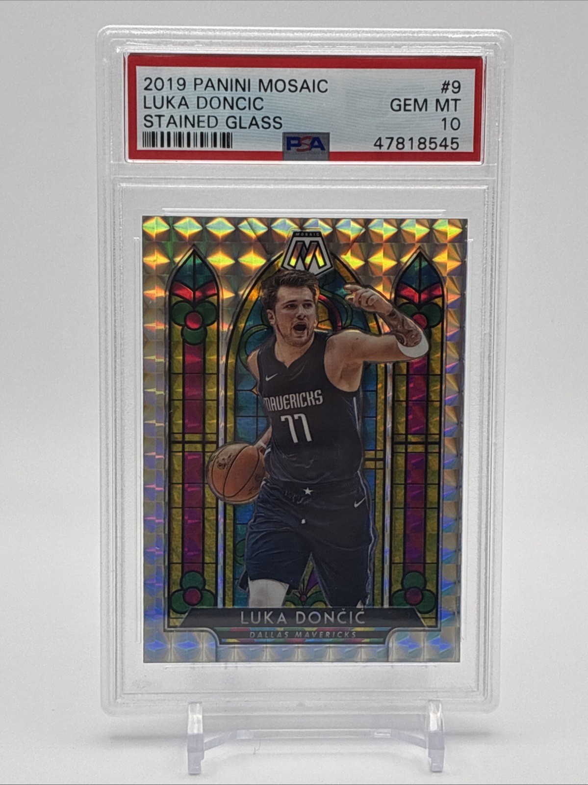Luka Doncic 2019 Mosaic #9 Stained Glass /(SSP) Price Guide