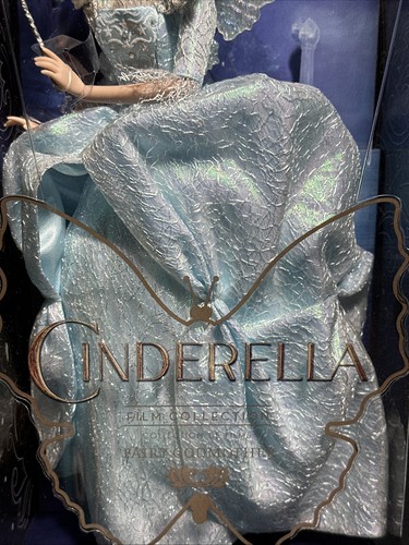 Disney Store Cinderella Live Action Film Collection FAIRY GODMOTHER Doll NEW - Picture 6 of 17