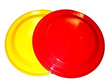 2 Flyers 1 ea Red & Yellow Formulated For Dogs Made in America Lead Free No BPA