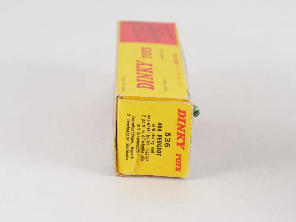 Dinky Toys F N º 536 Peugeot 404 Techo Corredizo en Caja 1/43 - Imagen 4 de 4