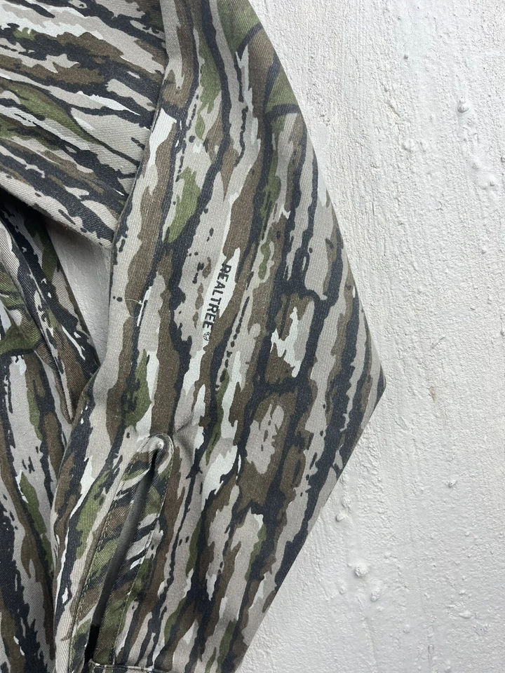 PAST Vintage Real Tree Hunting Shooting Top Made In USA Size S Colombia, MO - Image 4 of 4