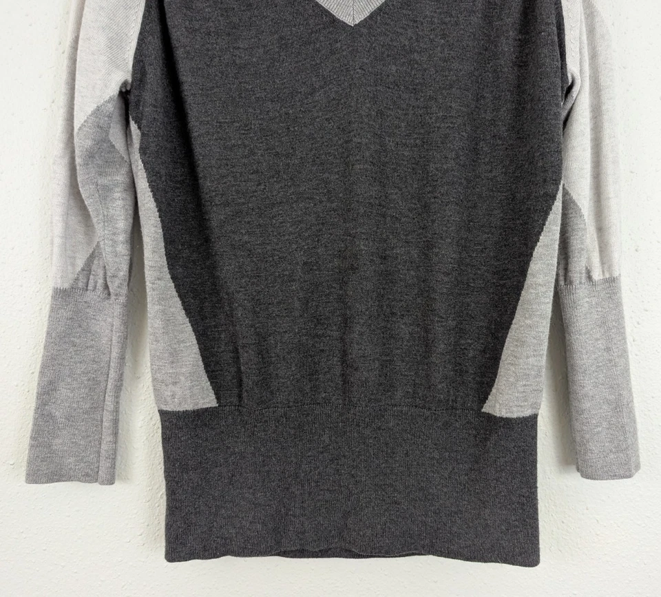 WHBM sz LP Sweater knit stretchy v-neck ribbed bottom long sleeves 0724 - Image 3 of 4