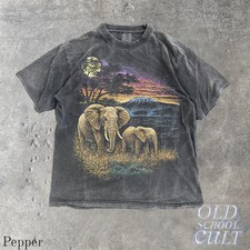 Vintage African Elephant Graphic Comfort Tee Wildlife Animal Safari