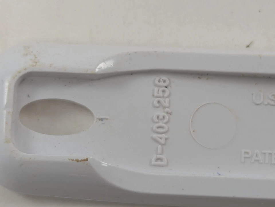 PAMPERED CHEF MEASURING SPOON 1 TSP - 1 TBS ADJUSTABLE SLIDING KITCHEN GADGET - Image 4 of 4