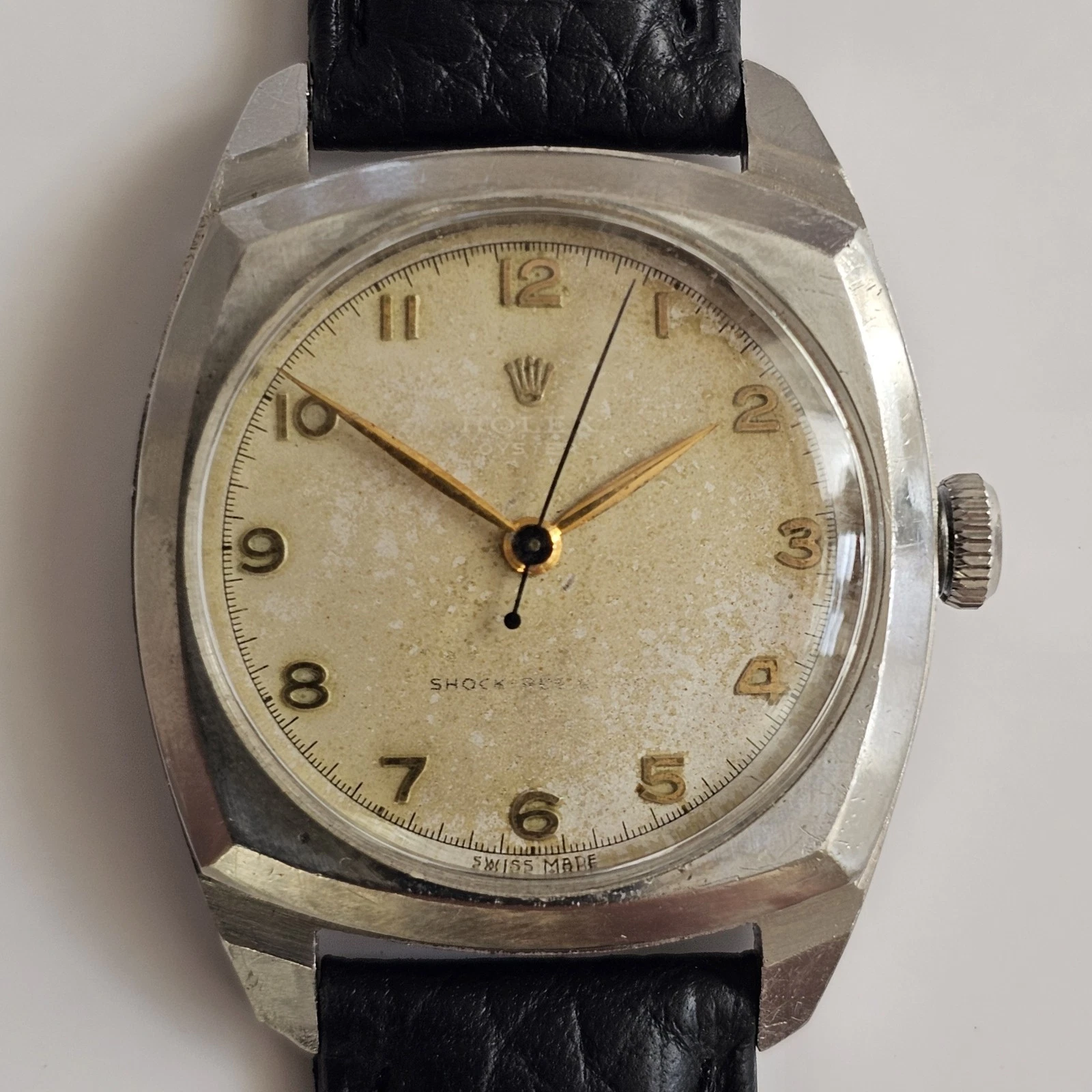 Rolex — Vintage Rolex Oyster Cushion Hand-Winding Men's Wristwatch Ref 4647