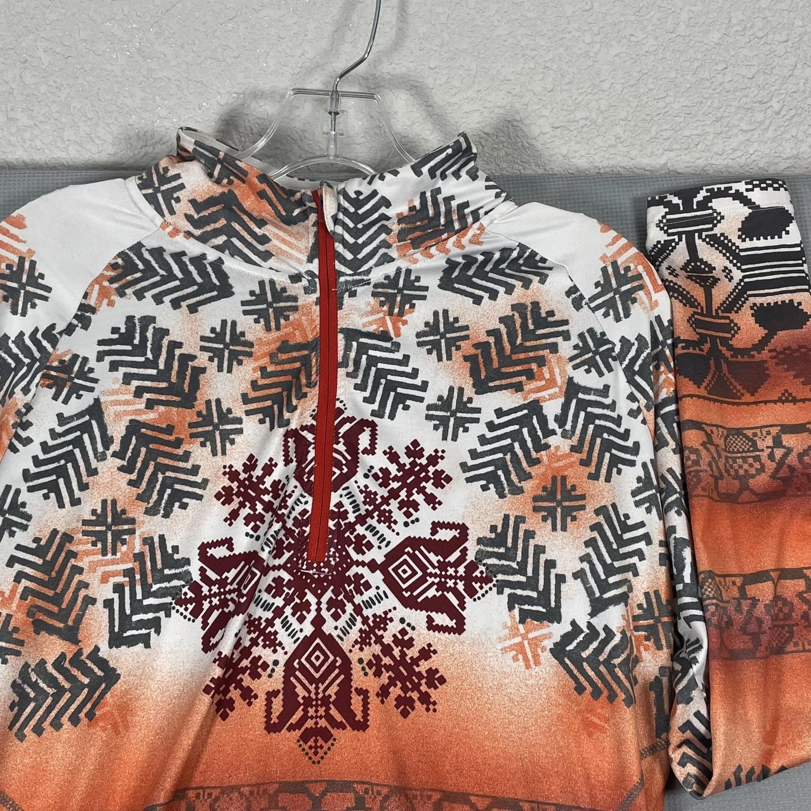 Athleta Pullover Womens Large Orange Fair Isle 1/4 Zip Mock Neck Base Layer Top