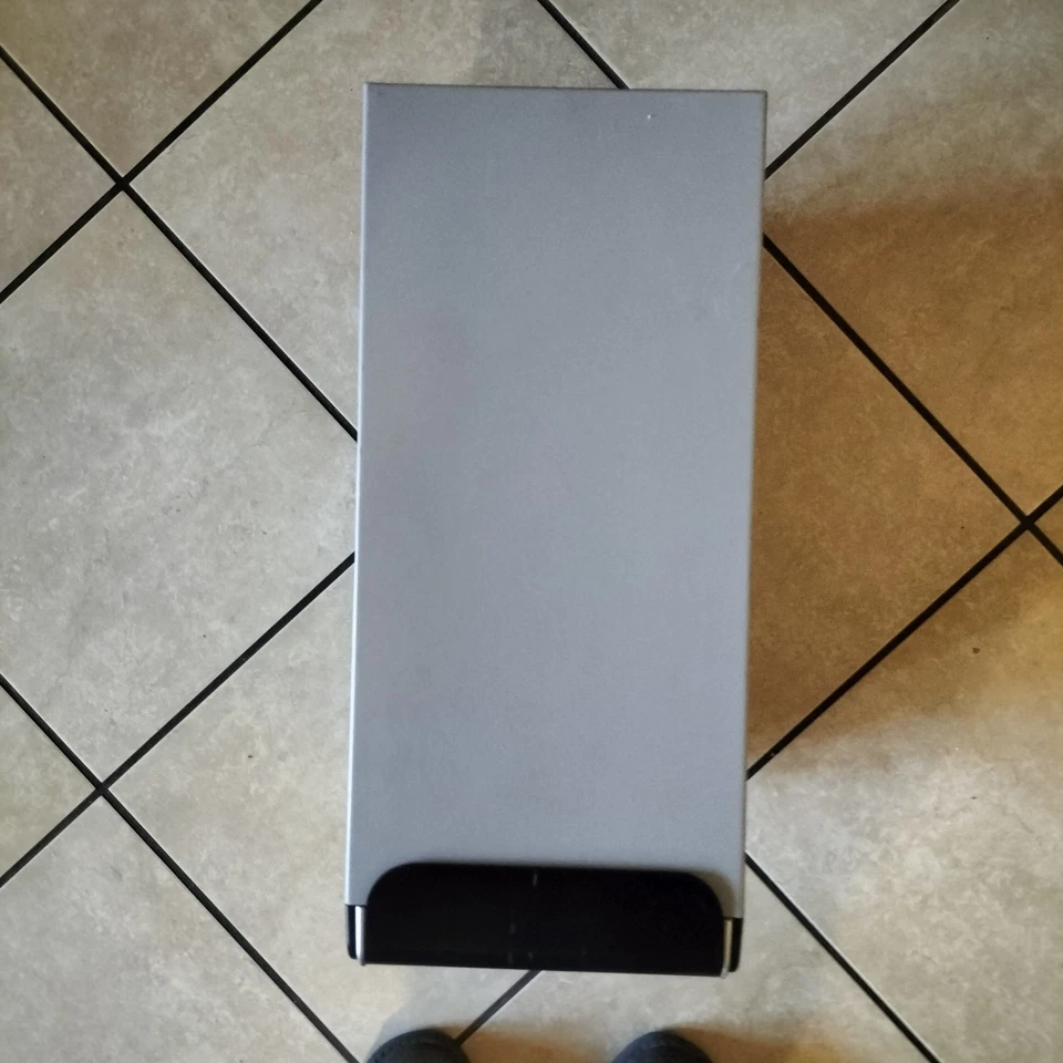 PC de escritorio WIndows XP CPU CoreDuo 1.6GHz RAM2GB HDD250GB MEDION MED MT ... - Imagen 4 de 4