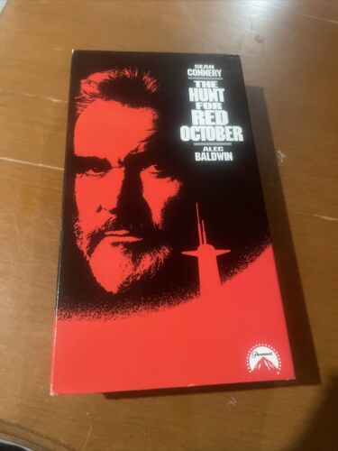 The Hunt for Red October starring Sean Connery and Alec Baldwin (VHS, 1989)