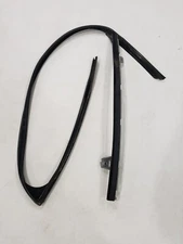 2010 Chevrolet Malibu right front window glass run channel seal oem