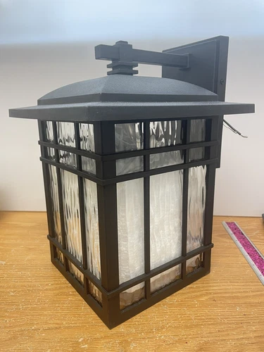 Quoizel 0809534 Outdoor Wall Lantern, 1-Light - Picture 3 of 6